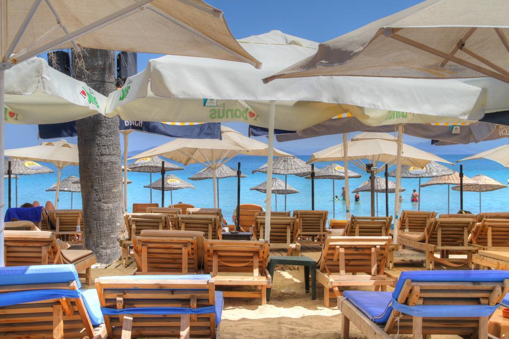 R+ Hotel By Rooms Çeşme エクステリア 写真
