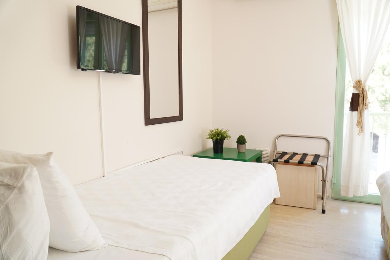 R+ Hotel By Rooms Çeşme エクステリア 写真
