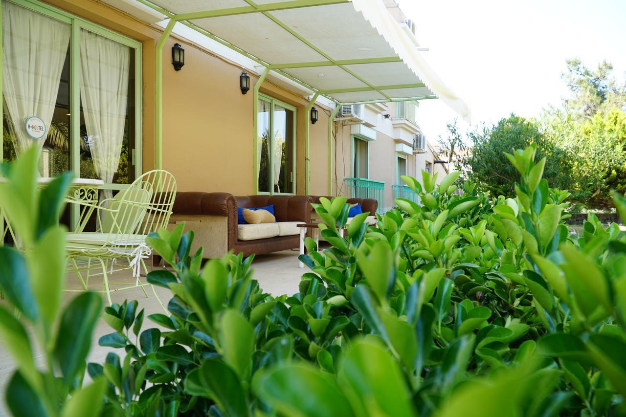 R+ Hotel By Rooms Çeşme エクステリア 写真