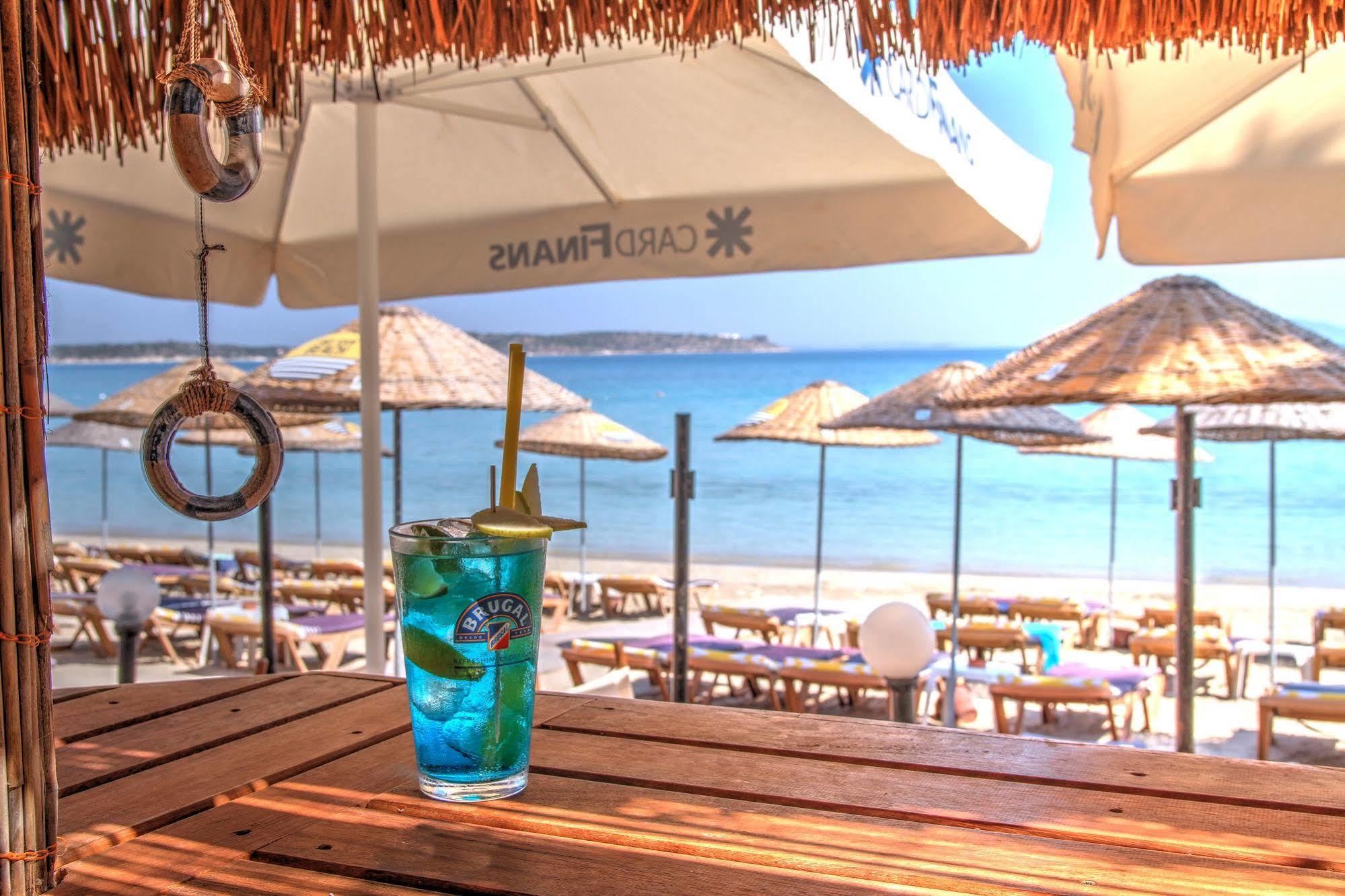 R+ Hotel By Rooms Çeşme エクステリア 写真